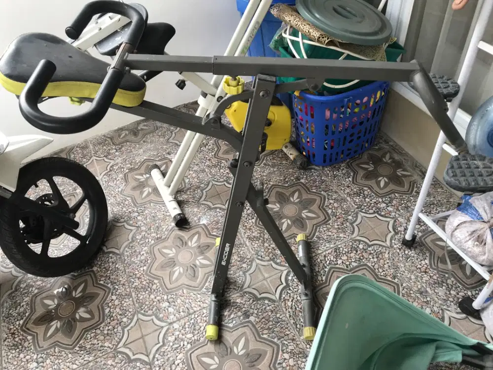 DIJUAL ALAT OLAHRAGA