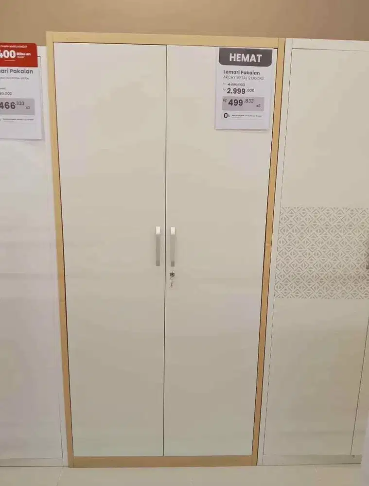 Lemari Pakaian Metal Archy 2 Doors