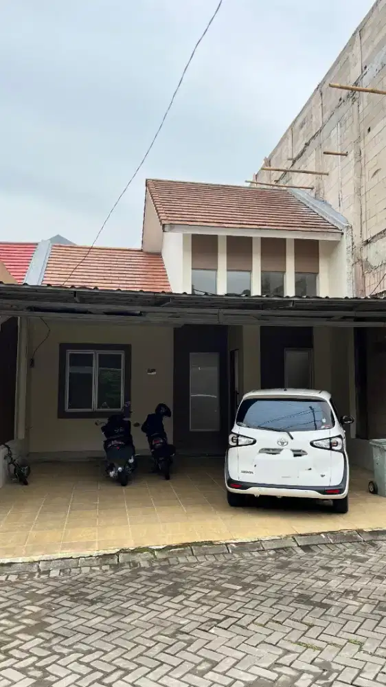 Disewakan Rumah di Kelapa Dua Residence , Depok