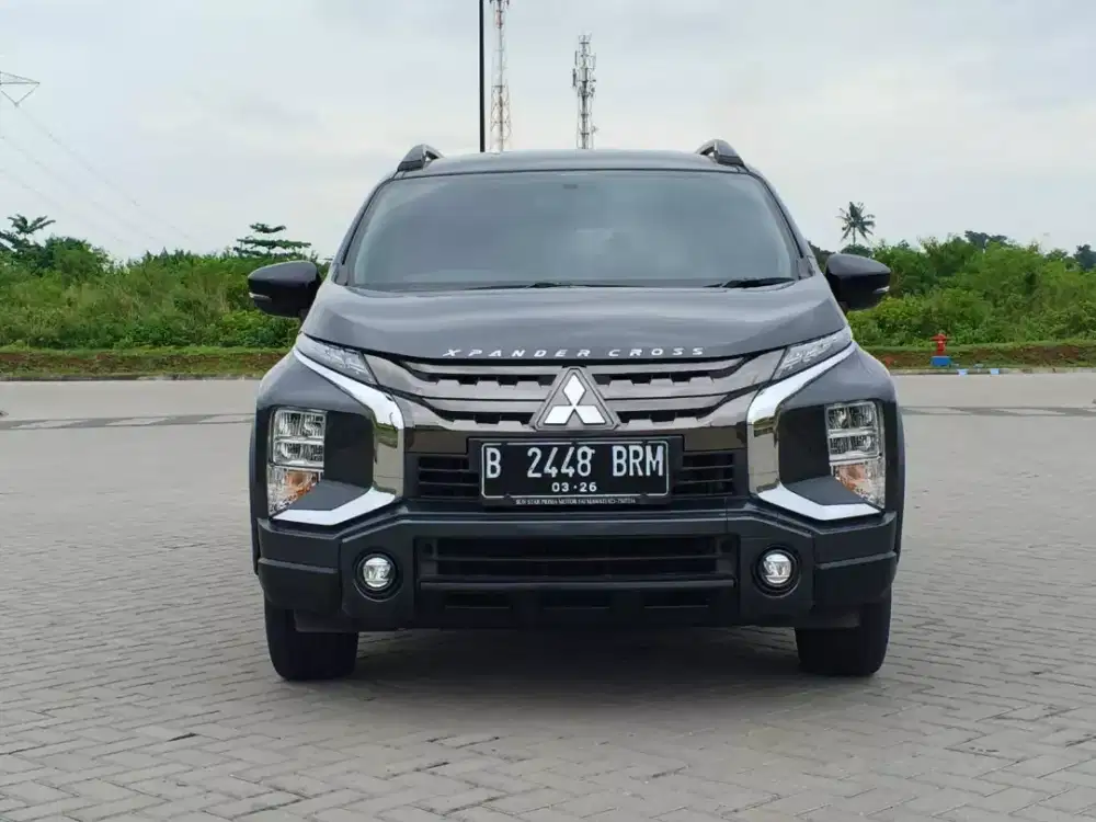 *Mitsubishi Xpander Cross Rockford Black Edition at 2021