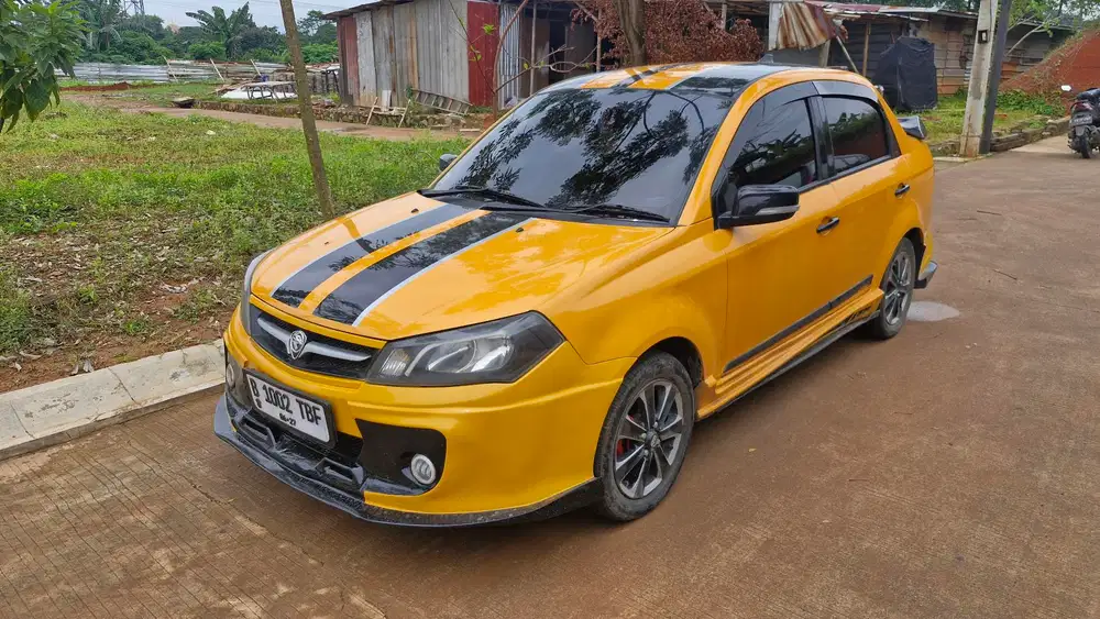 Proton Saga 2012 Bensin
