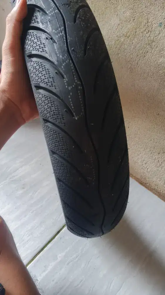 Ban maxxis baru