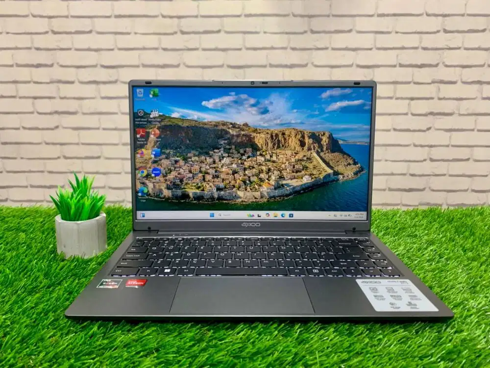 AXIOO HYPE 7 X7 AMD Ryzen 7 5825U/ RAM 8GB/ SSD 512GB/ Radeon Graphics