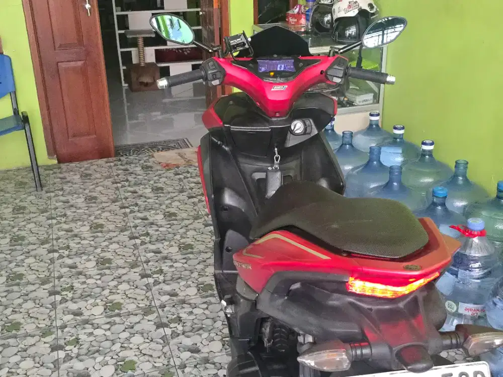 Yamaha aerox merah merana