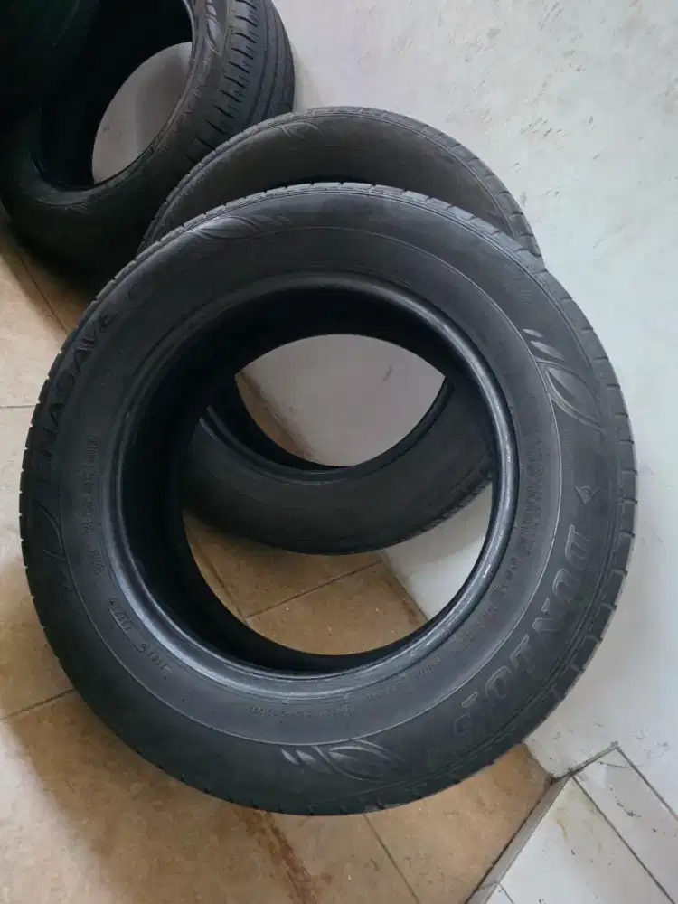 Dijual ban Dunlop Enasave EC300+ ukuran 205 65 R16 copotan Innova 2021