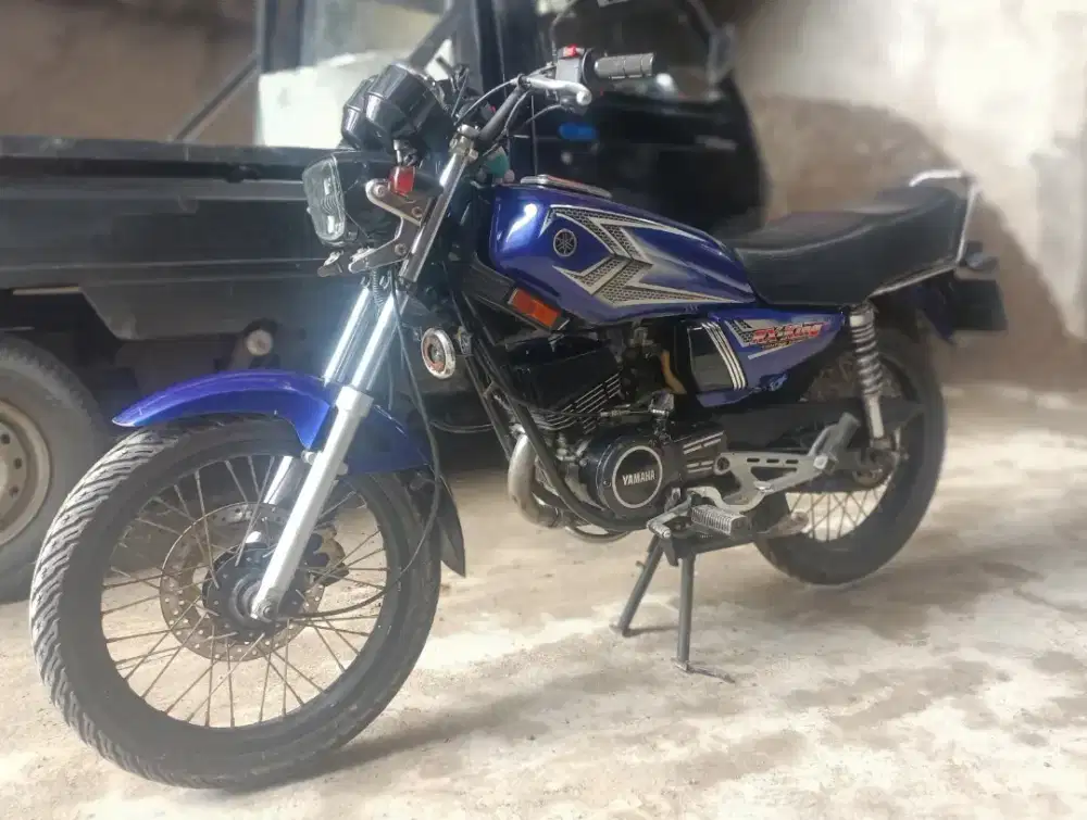 Di jual RX king 2004 asli biru ,lengkap hidup tembus cataloc