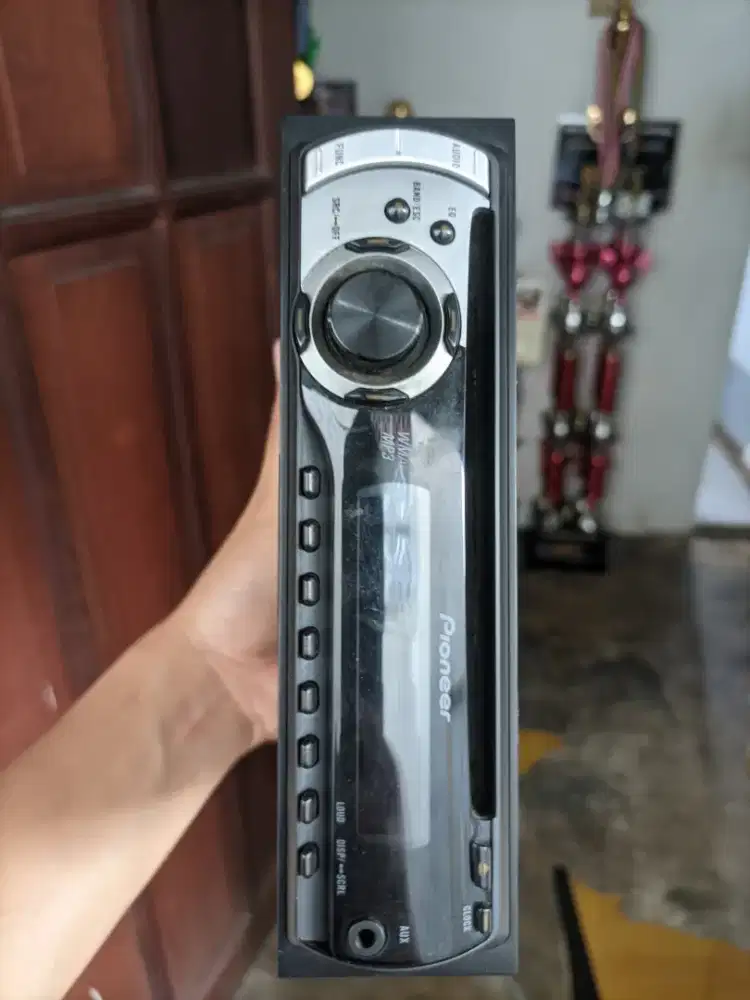 Headunit audio pionner