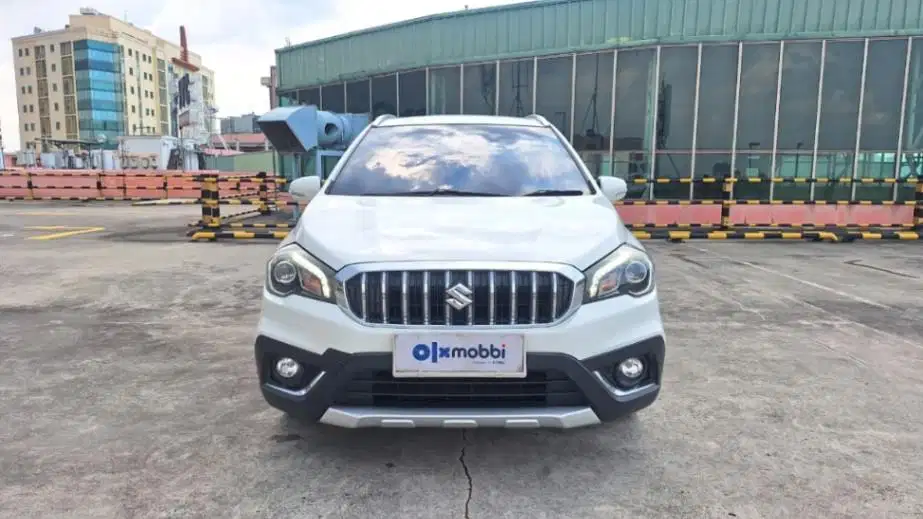 Suzuki SX4 1.5 S-Cross Bensin-AT 2018