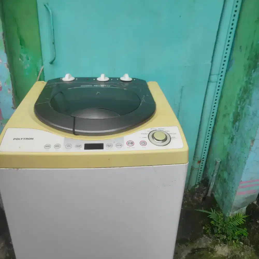 Mesin cuci Polytron Zeromatic
