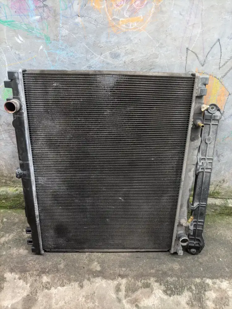 Radiator innova 2012