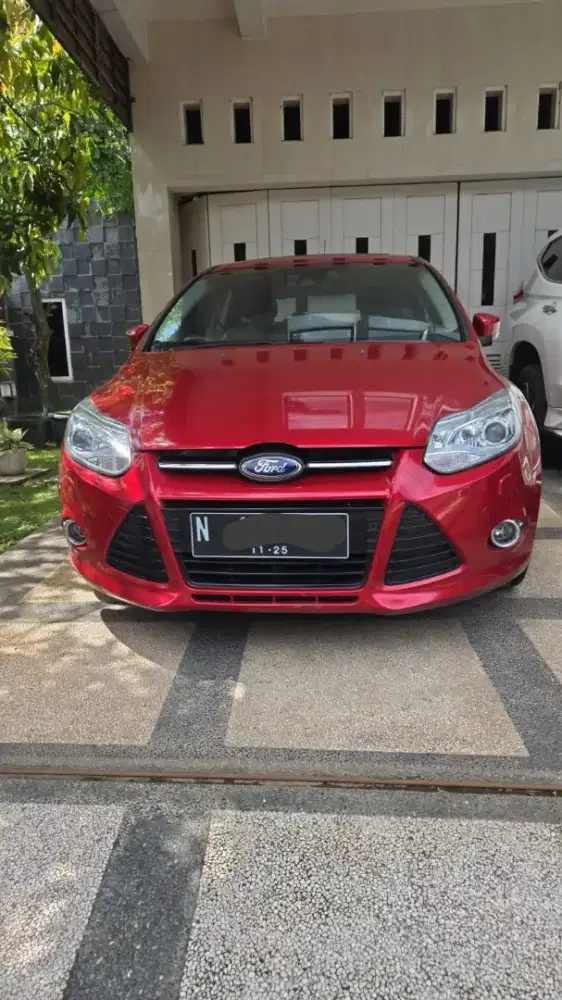 Ford Focus 2.0 AT 2014 – KM 38RB – Pajak Panjang – Istimewa
