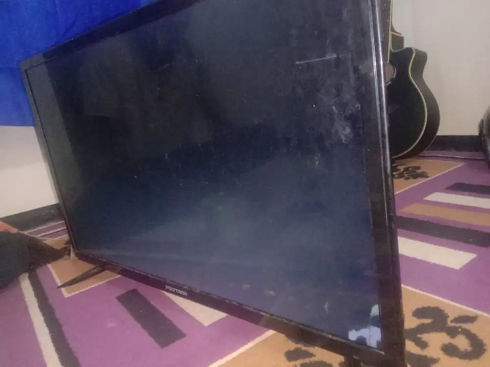 Tv polytron rusak