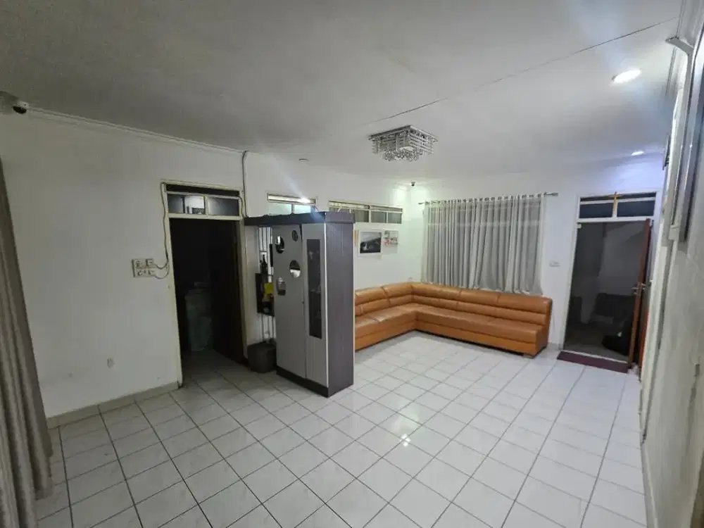 Dijual Rumah di sayap Gatot Subroto (Gatsu) Pusat Kota Bandung Karees dekat Seskoad, TSM, Turangga