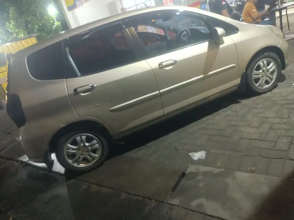 Honda Jazz 2004 Bensin