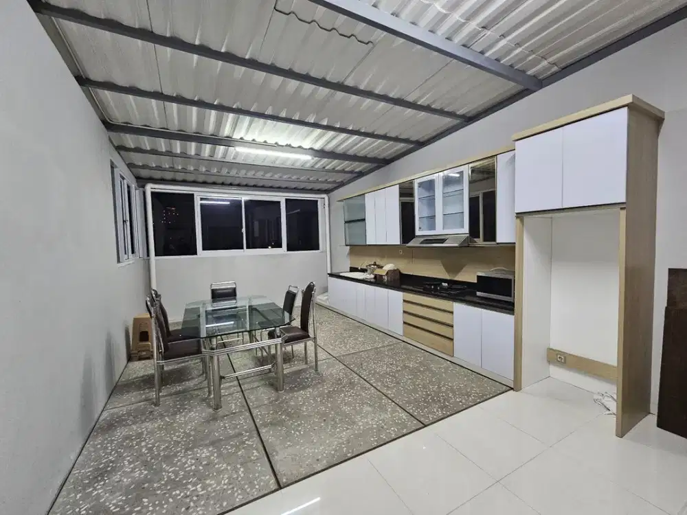 DIJUAL RUKO 4 lantai (642) Pagarsih Lift, Bangunan Baru, Ruang Karaoke Pusat Kota Bandung dkt Paskal23