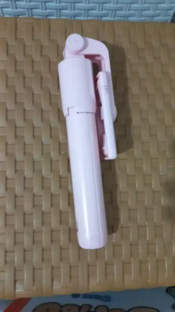 Gratis tripod buat selfie