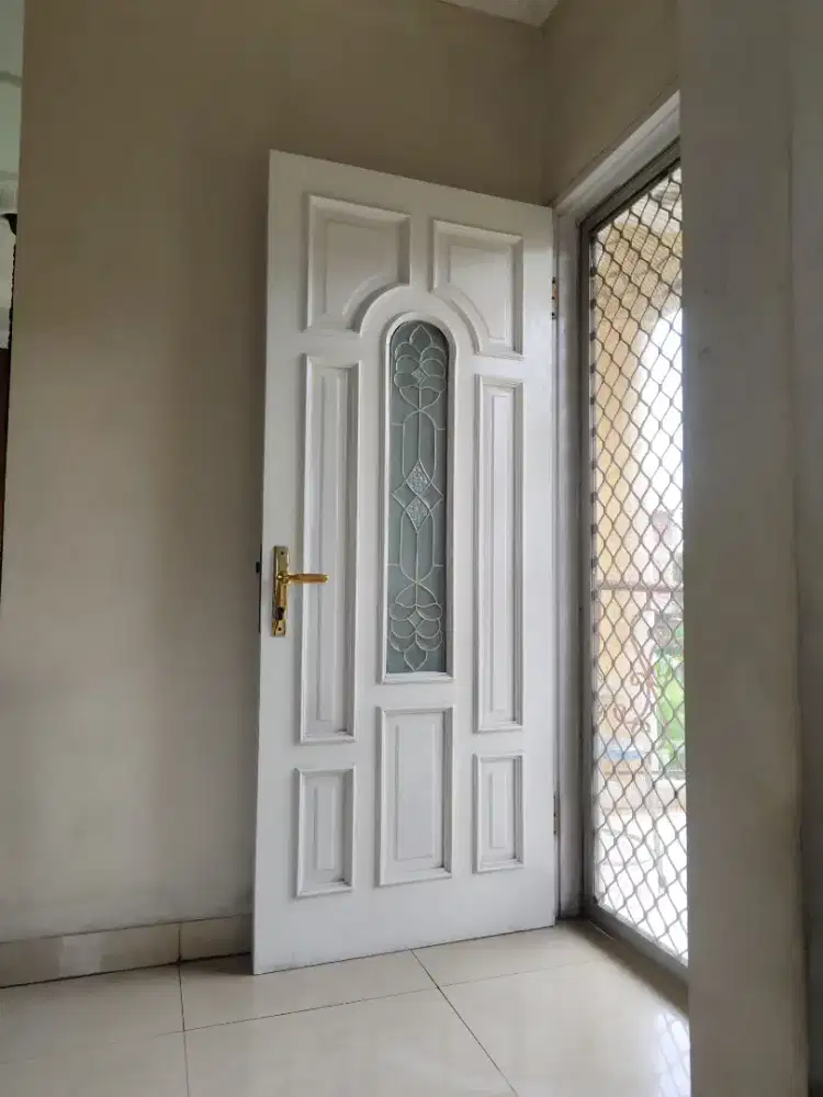 Dicari Art tinggal didalam ( bisa masak )