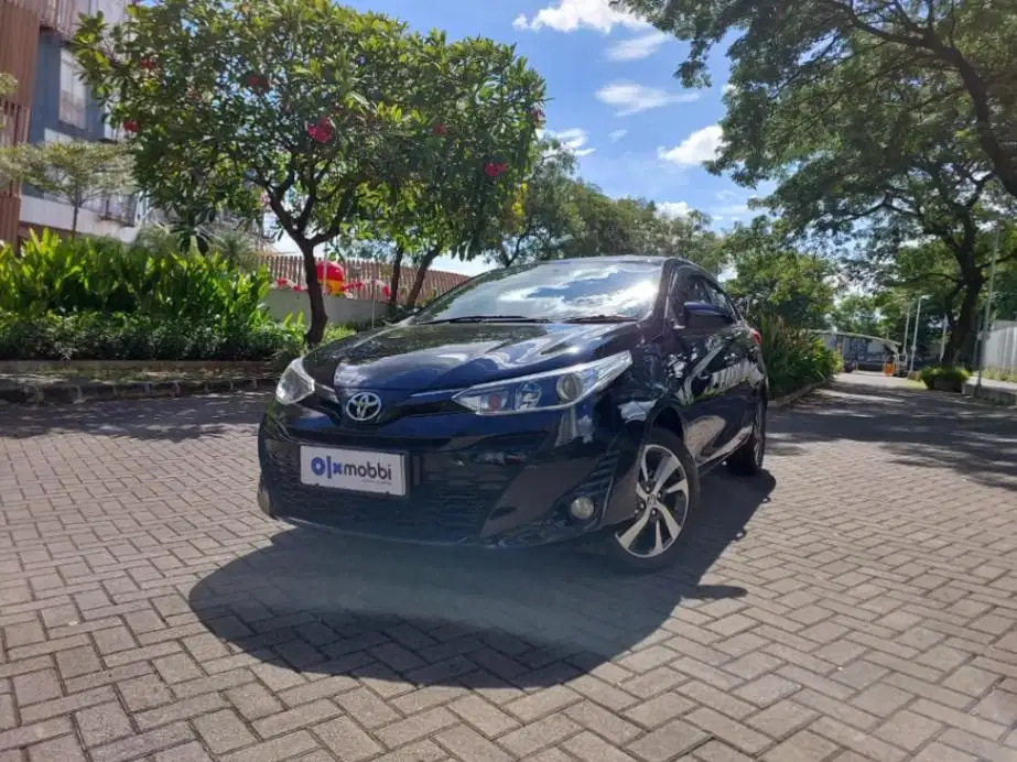 TDP 9,JT, Toyota Yaris 1.5 G Bensin-AT Hitam 2020