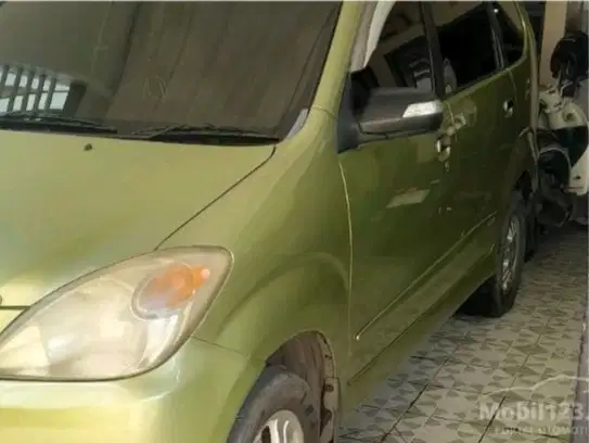Daihatsu Xenia 2008 Bensin
