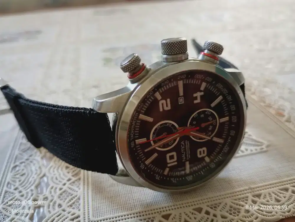 Jam Tangan Nautica Chronograph Quartz