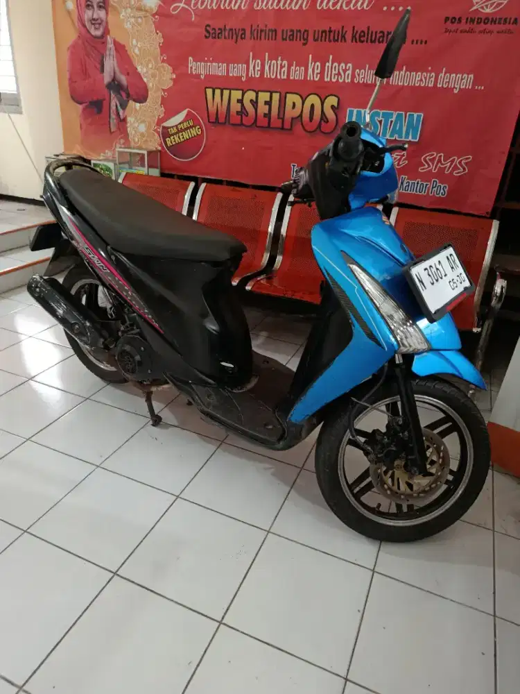 SUZUKI SPIN 2010