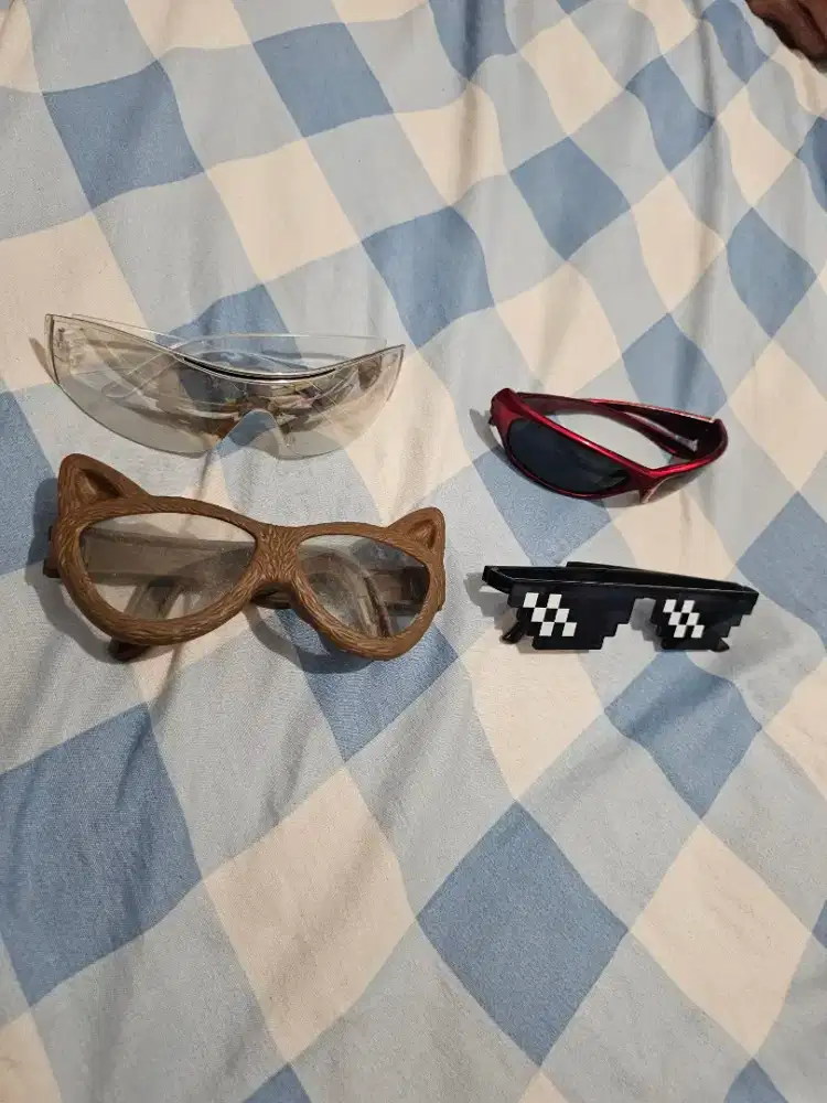 Kacamata Gaya 4 model