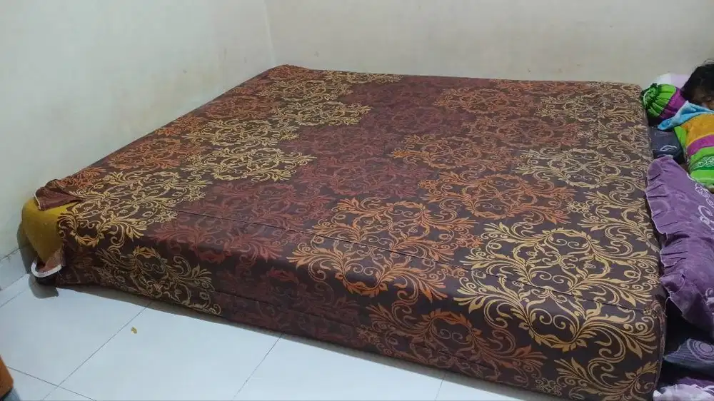 KASUR BUSA BEKAS MERK ROYAL FOAM 180X200