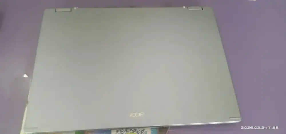 Laptop ACER (SPIN PROCESSOR)