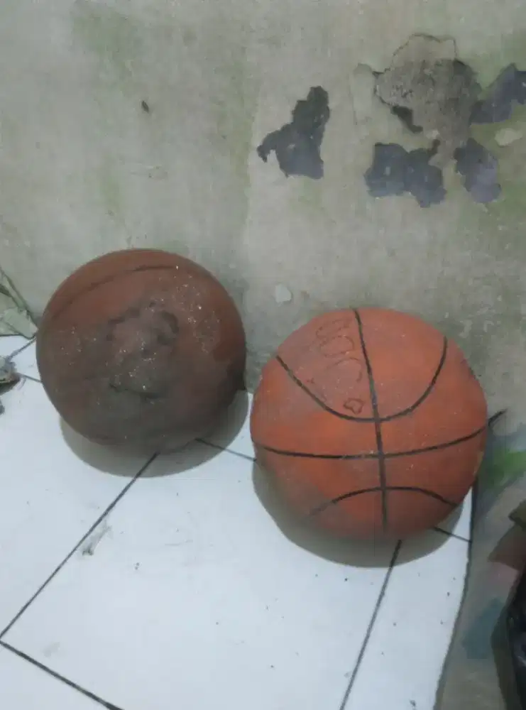 Bola basket mulus siap di main kan