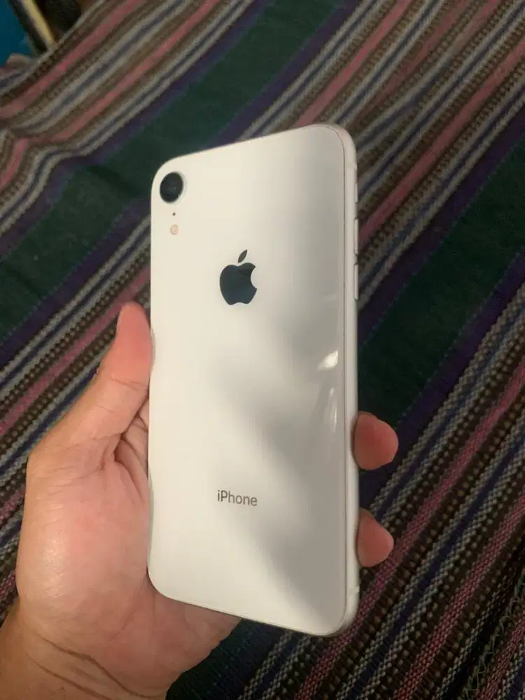 iphone xr 128gb inter