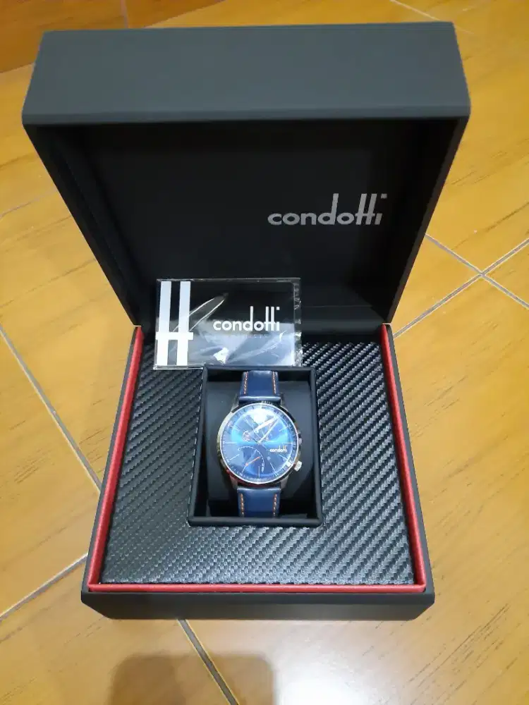 Jam tangan pria Condotti