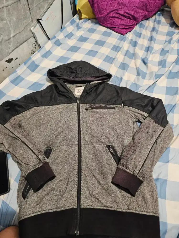 Jaket Pria Nevada