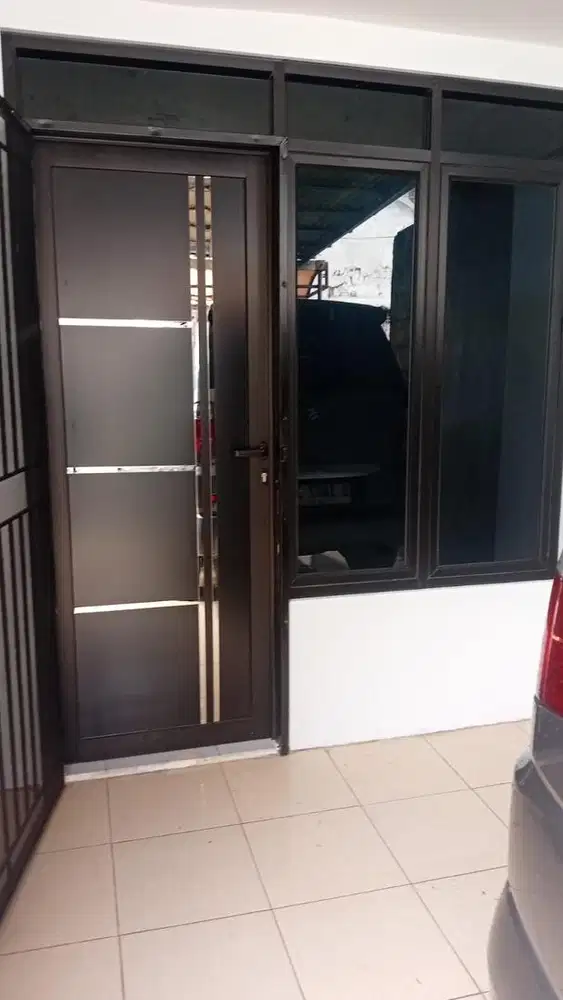 Disewakan rumah baru selesai renovasi