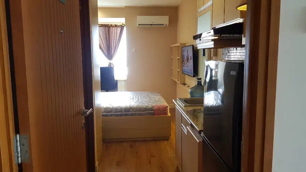 IPL Free, Apartemen Bellevue Cinere, Terawat, Wangi, Full Furnished