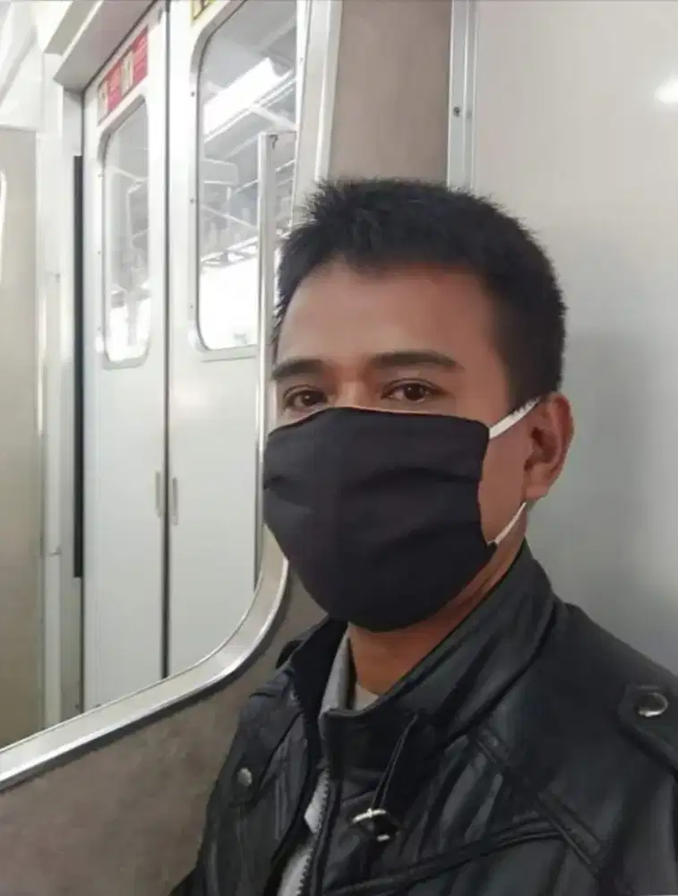 BERUSAHA MENCARI KERJA