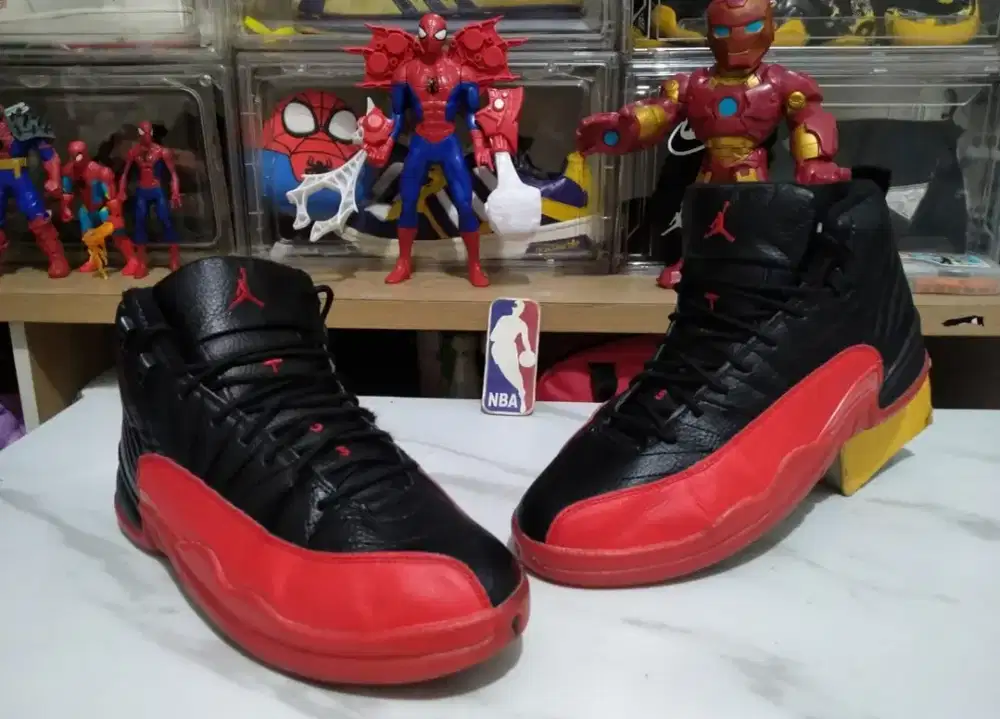 Sepatu Basket Nike Jordan Retro 12 Flu Game size 45
