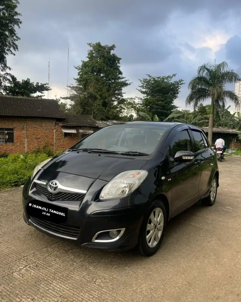 Toyota Yaris 2011 Bensin
