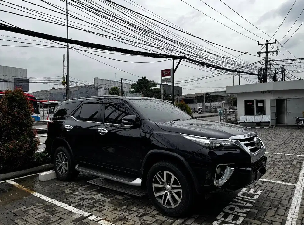Toyota Fortuner 2016 Diesel KM RENDAH ( PEMILIK )