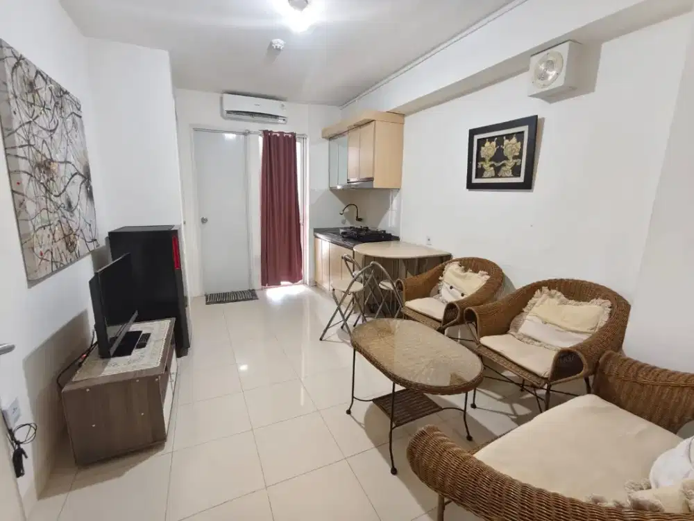 Disewakan murah 2 BR furnish 6 bln bassura free ipl