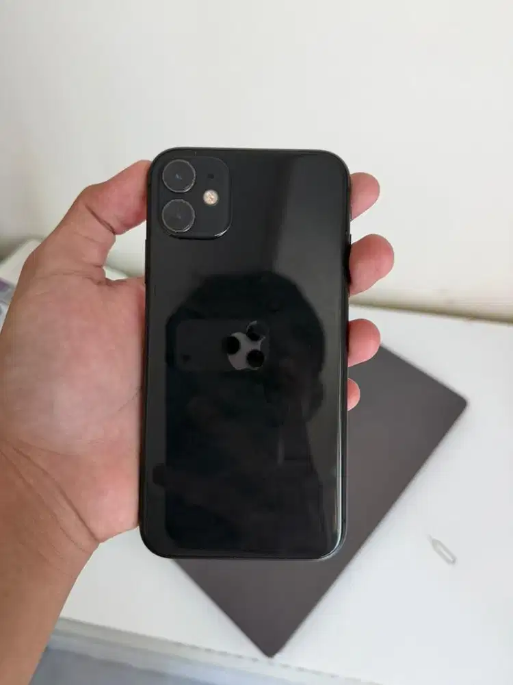 iPhone 11 64GB Black - Resmi iBox (PA/A)