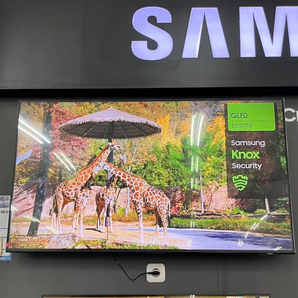 SAMSUNG 4K QLED SMART TV 55 INCH