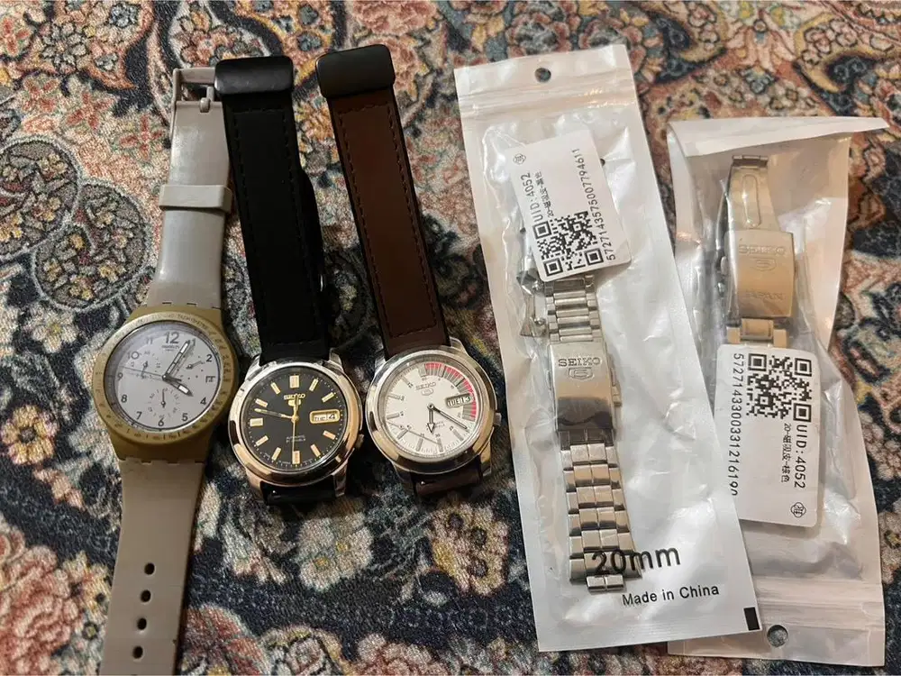 2 seiko5 automatic & swatch chrono rubber