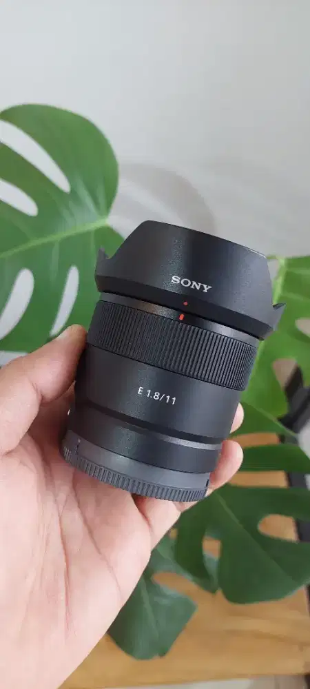 SONY E 11MM F1.8 LIKE NEW FULLSET