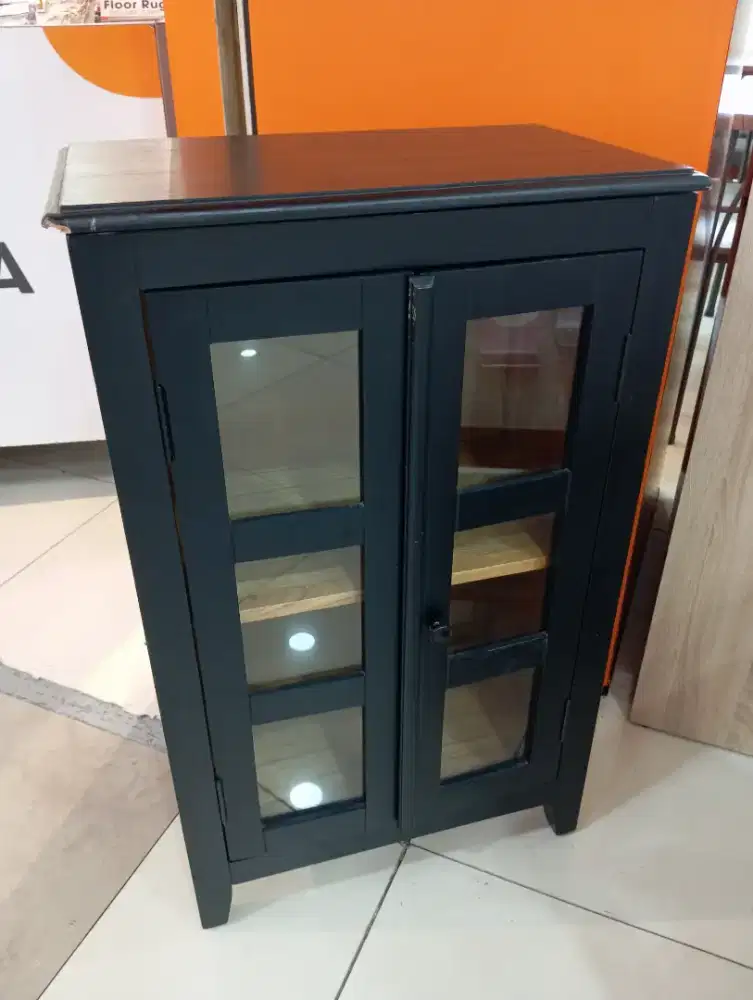 Cabinet Bore Black