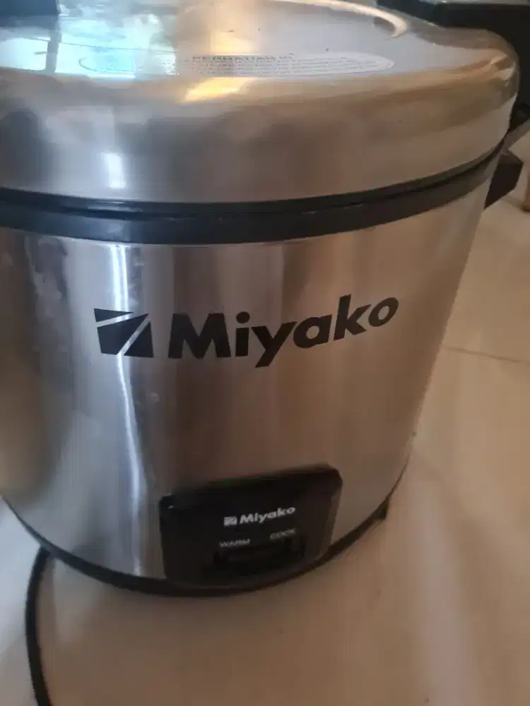 Rice cooker miyako MCG171