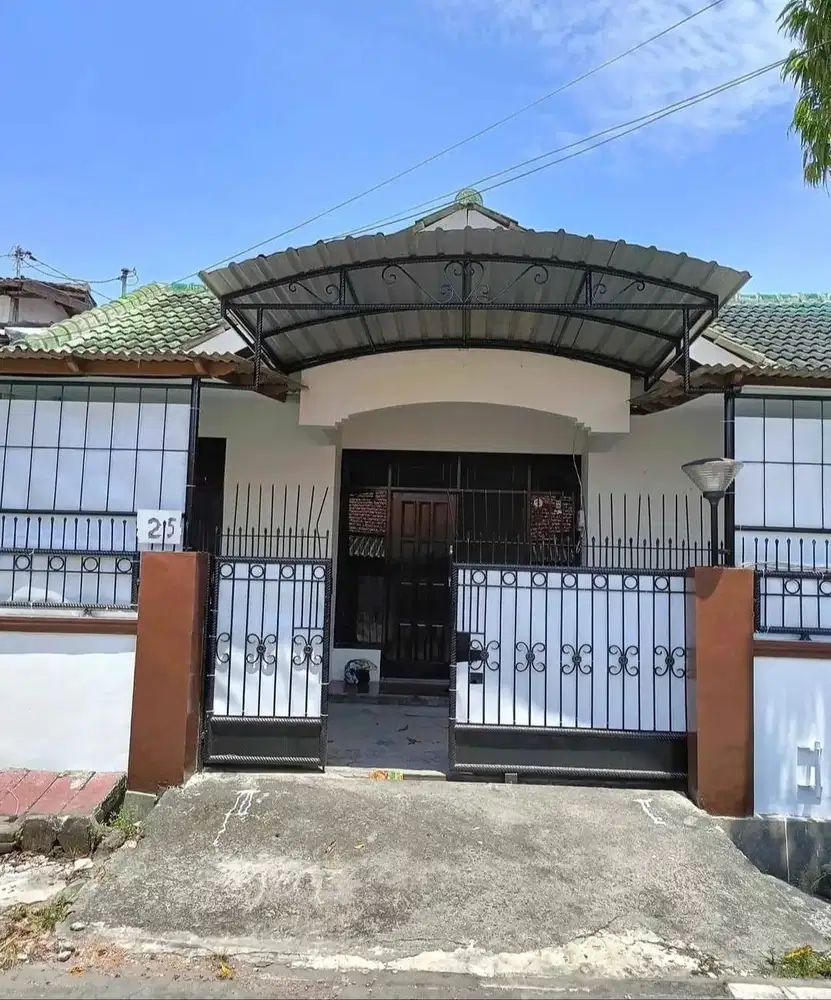 Rumah kost ful penghuni dekat ada majapahit semarang