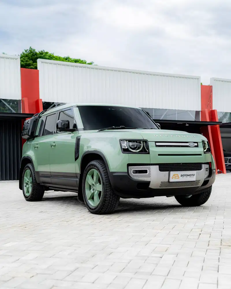 Land Rover Defender 110 75th Limited Edition P400 MHEV 2023