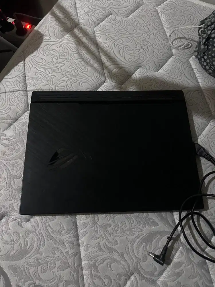 Rog gt531gt-I765g1t bekas