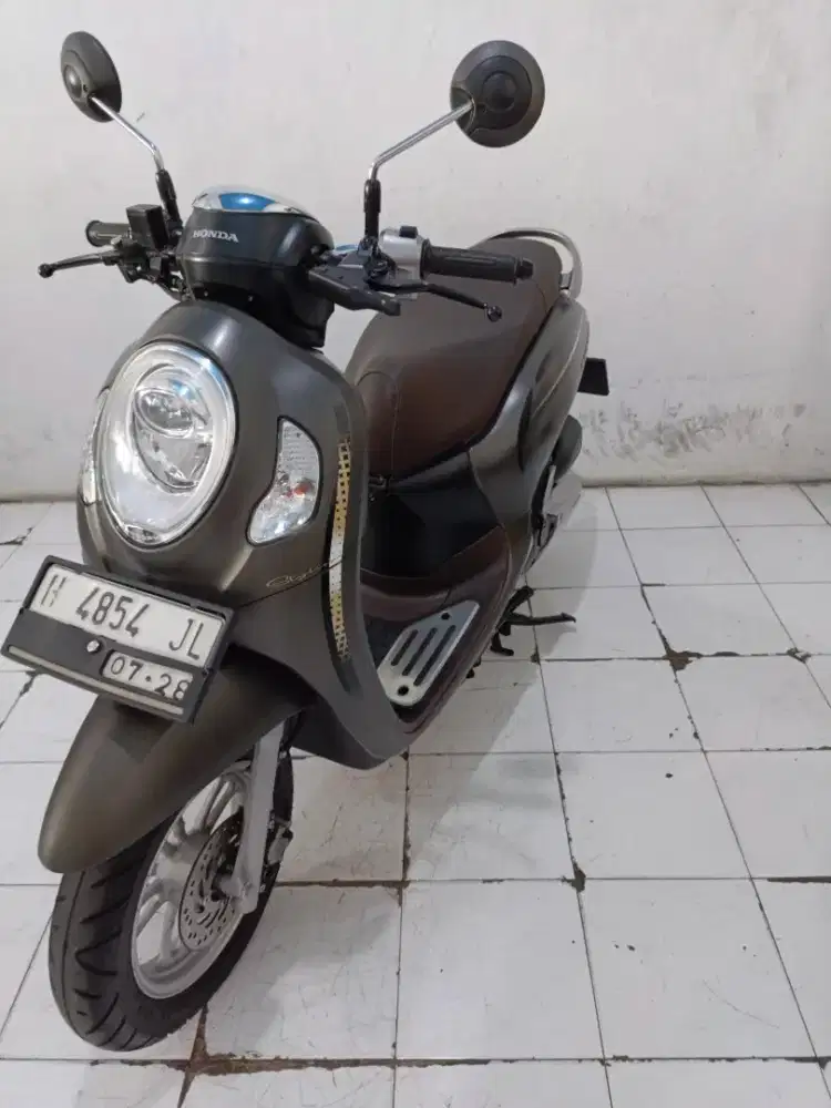 scoopy keyles 2023 coklat