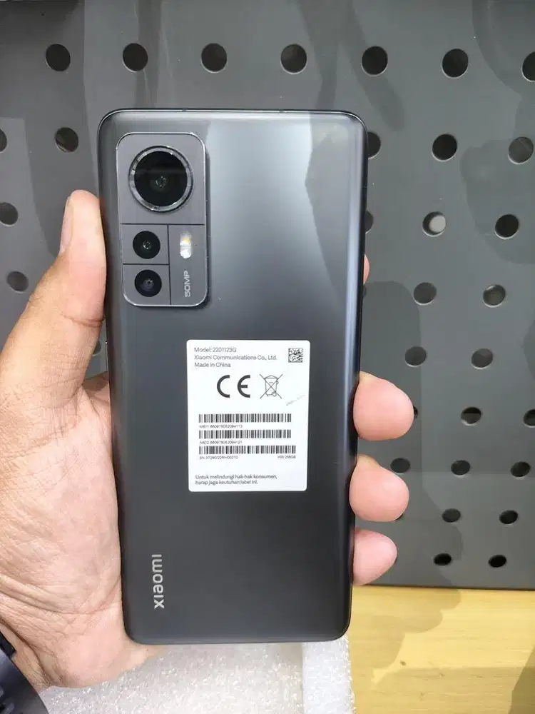 sexond xiaomi 12 8/256 gb